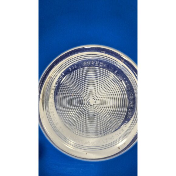 Pyrex 323 Blue Mixing Bowl 1.5L Glass Kitchenware Collectible Vintage - Picture 10 of 11